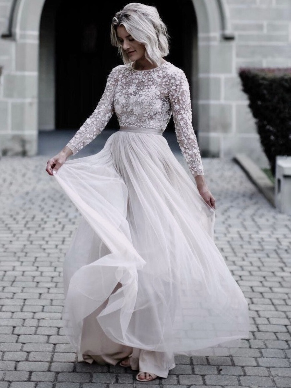 Needle & Thread Rhapsody Gown Blush Beaded Tulle Long Sleeve Gown Sz 10